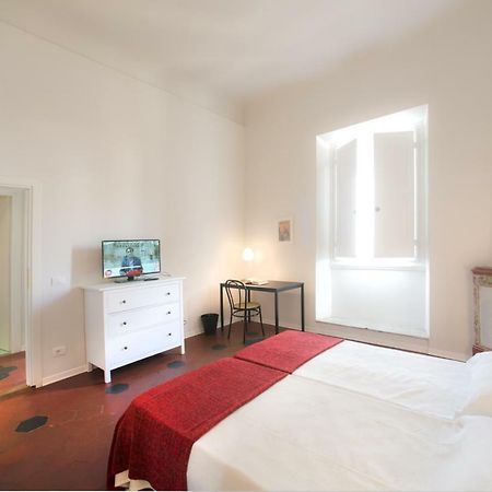 Florence Oasis Luaran gambar