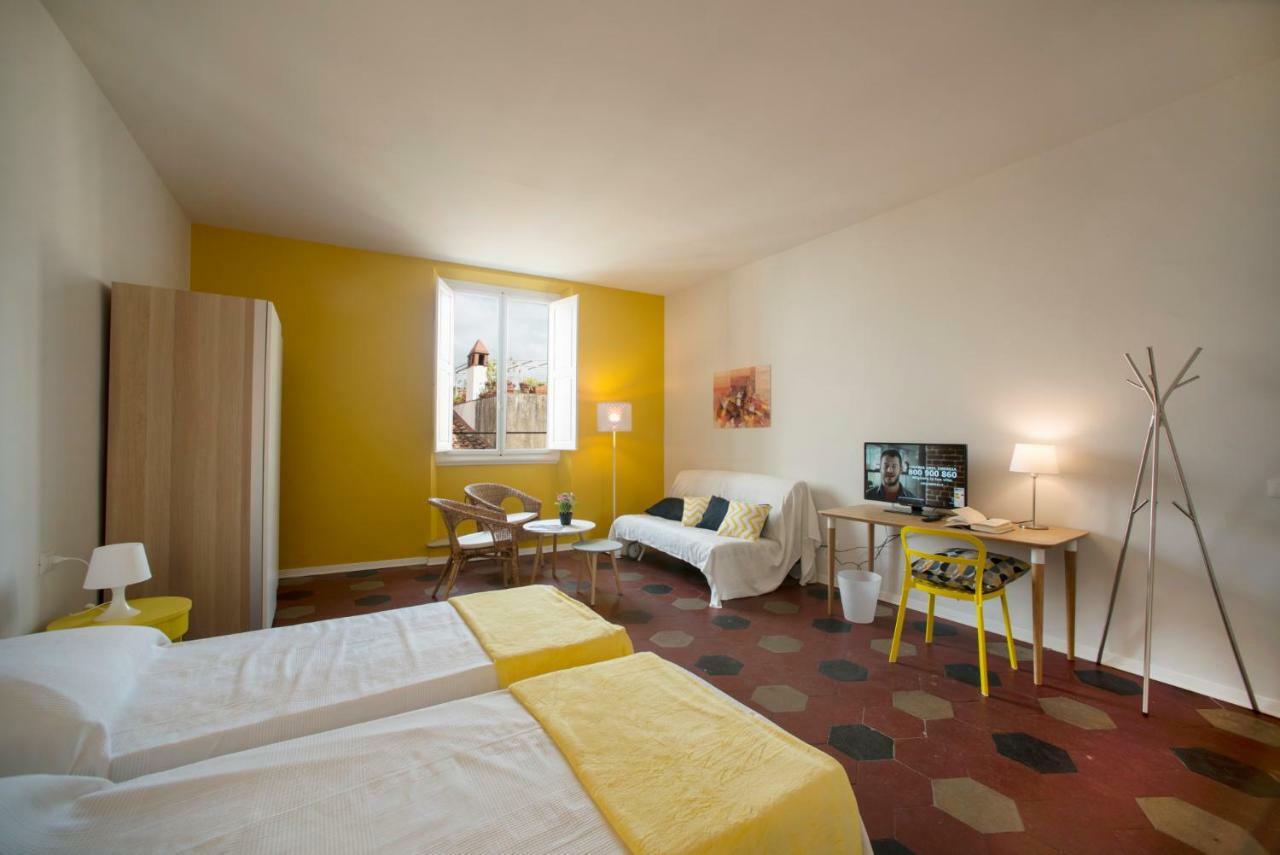 Florence Oasis Luaran gambar